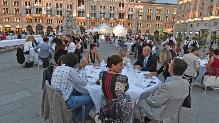 Večerja pod zvezdami v dobrodelne namene