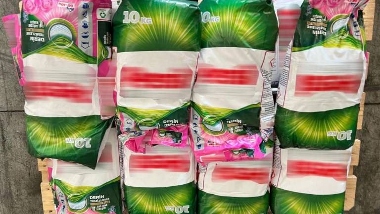 Zasegli 4500 plastenk in zavojev detergentov in čistil