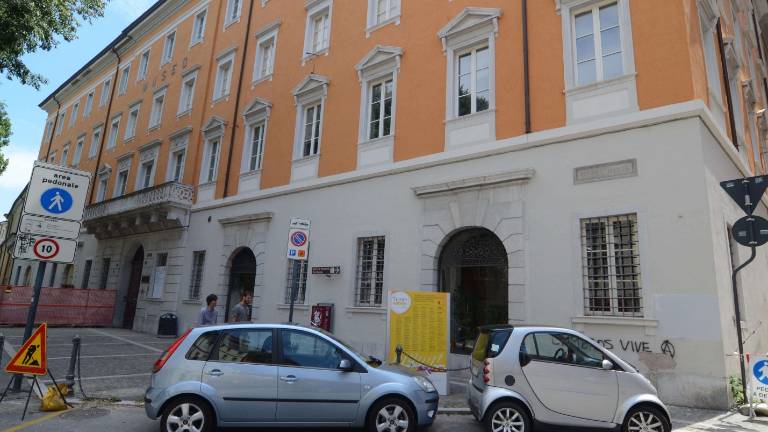 Trža&scaron;ka hemeroteka po enem letu spet odprta