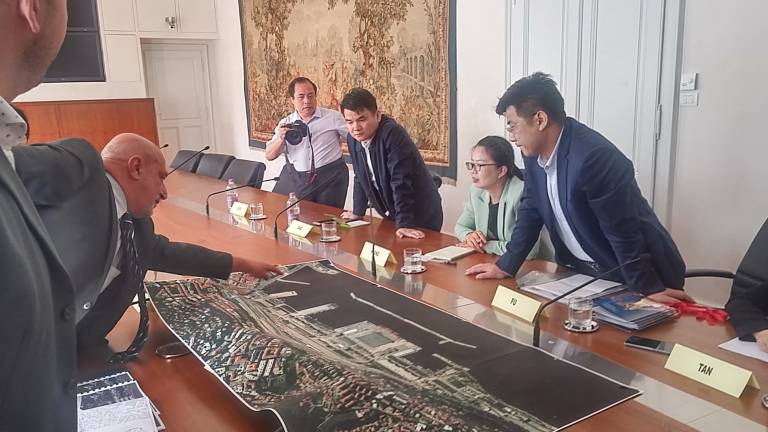 Trža&scaron;ko pristani&scaron;če vedno bolj zanima Kitajce