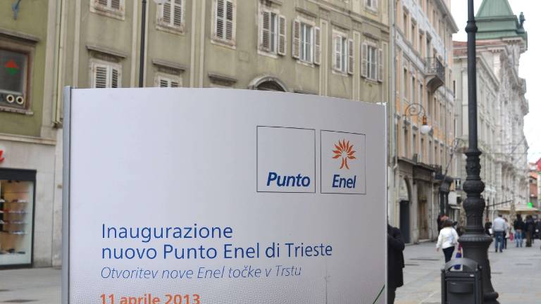 Dvojezični Enel v sredi&scaron;ču Trsta