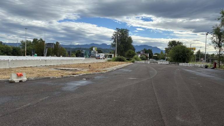 Ob štandreškem mejnem prehodu uredili ploščad