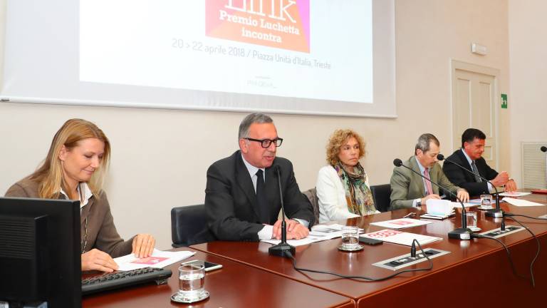 Festival Link: odmevne zgodbe in ugledni gostje