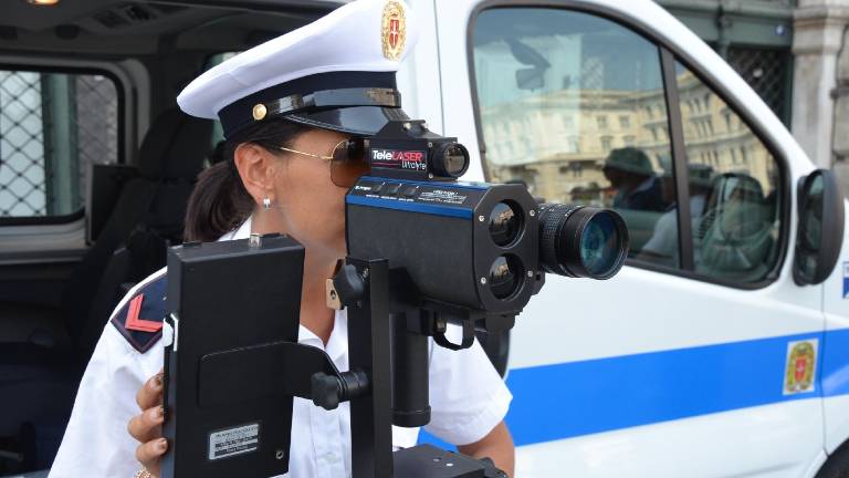 Kje bodo merili hitrost v tem tednu