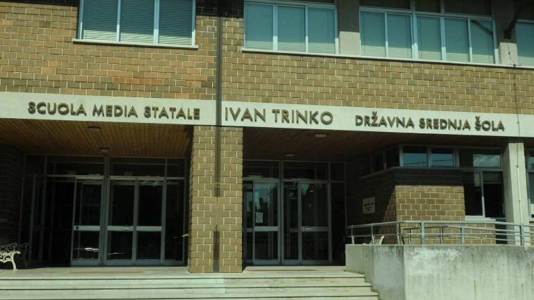 &Scaron;tevilo nižje&scaron;olcev ponovno navzgor