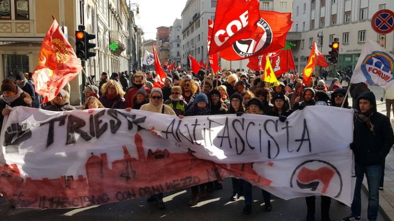 Protifa&scaron;istični sprevod uspel