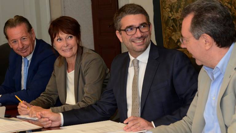 Slovenskim organizacijam 6,1 milijona