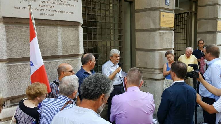 Pred vsakim trpljenjem se moramo opredeliti