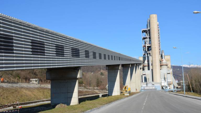 Salonit napreduje zlasti v Italiji
