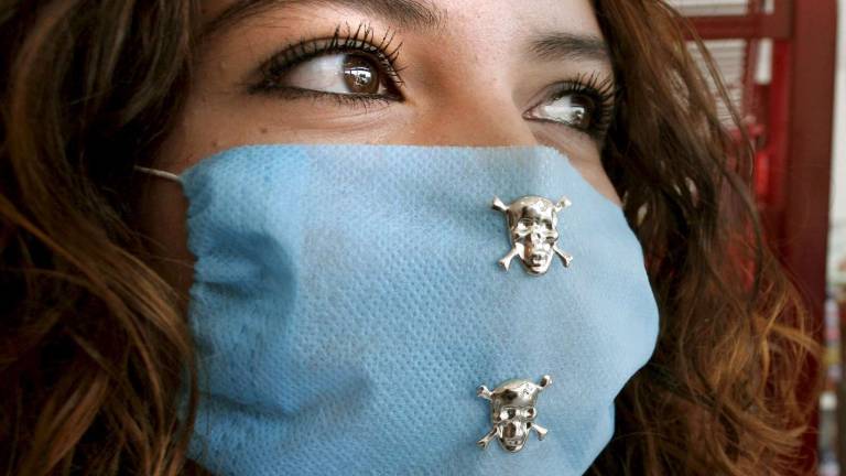 V ljubljanskem UKC sprejeli prve bolnike z gripo