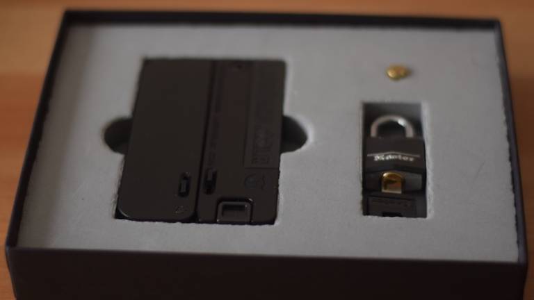 Manj&scaron;a zložljiva pi&scaron;tola povzroča zaskrbljenost