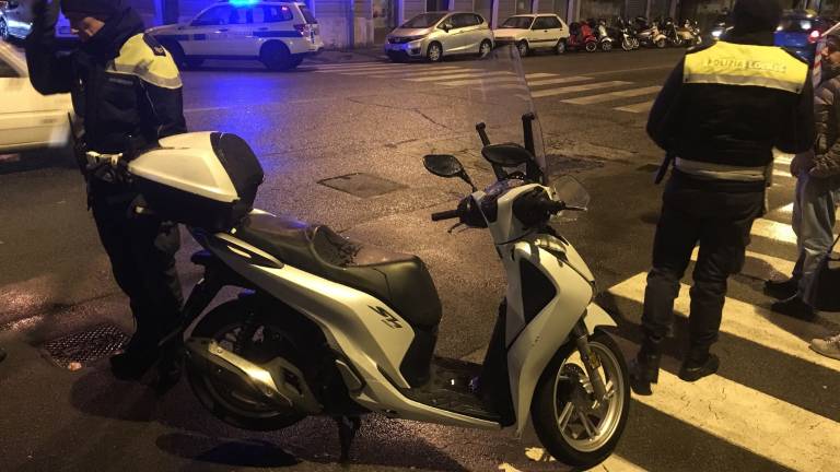 V Ul. Giulia hudo po&scaron;kodovan pe&scaron;ec