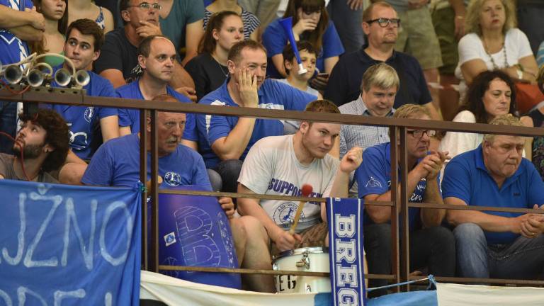 Breg brez napredovanja