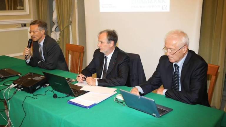 Primorski dnevnik je tudi domena Farnesine