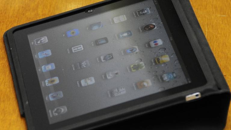 Potro&scaron;niki, nikar ne plačajte!