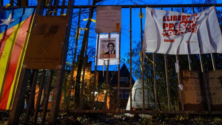 Nemčija za Puigdemonta zavrnila &scaron;pansko obtožnico