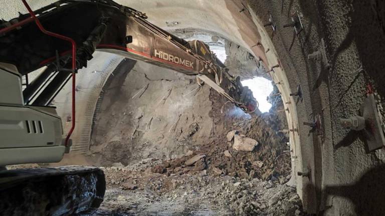 Delavci drugega tira so preklicali stavko