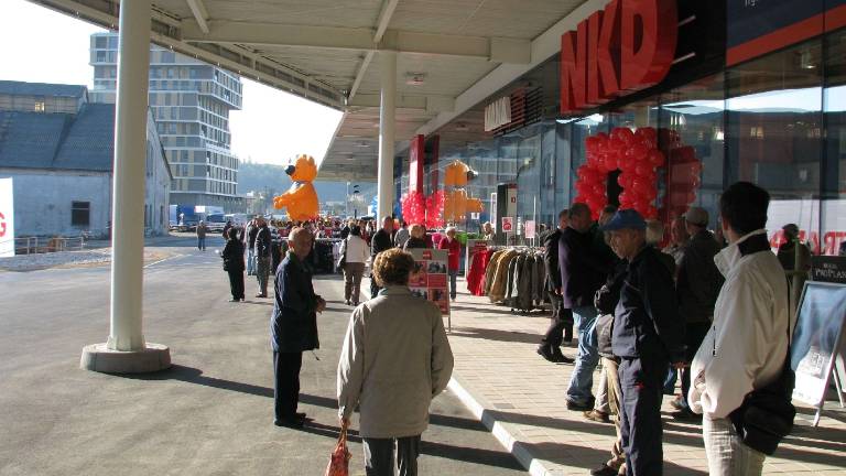 Odprli nove prodajne prostore