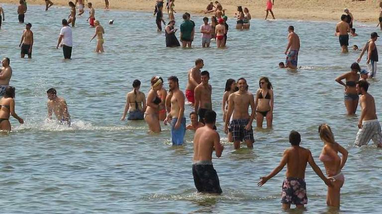 V Avstraliji hud vročinski val