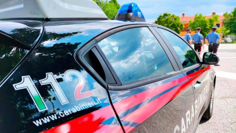 Mlado vdovo silil v prostitucijo