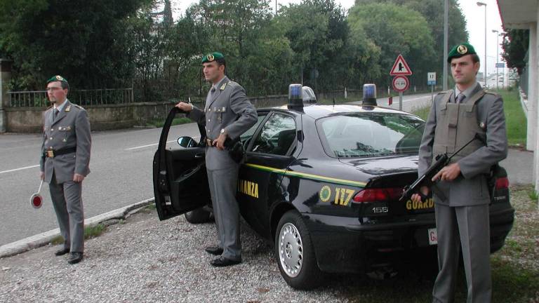 Oblačila in čevlji niso bili italijanski