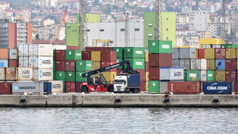 Trža&scaron;ko pristani&scaron;če podira rekorde