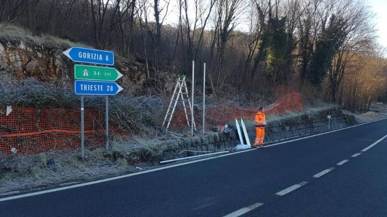 Državna cesta končno dvojezična tudi v Dolu
