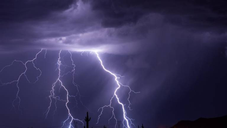 Udarec strele usoden za kopalca