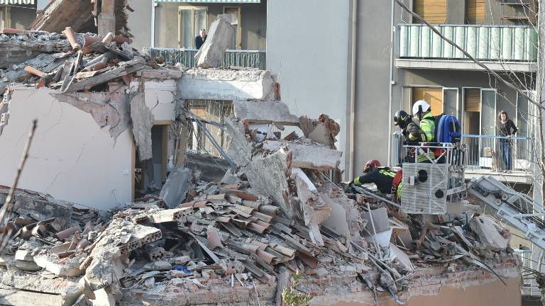 Eksplozijo povzročil vodoin&scaron;talater