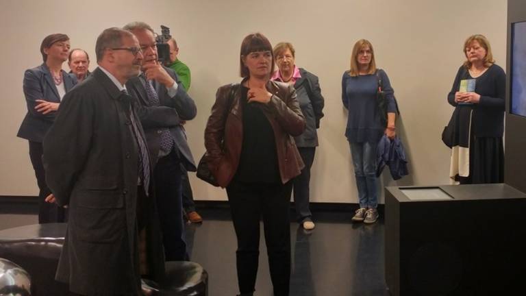 &raquo;Slovenci ne smejo ostati brez parlamentarca&laquo;