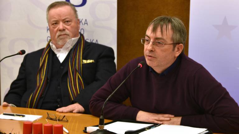 &raquo;Slovenci ne moremo več biti v stalni negotovosti&laquo;