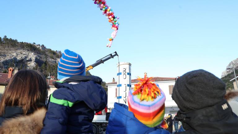 Vedno zanimivi pustni pogrebi