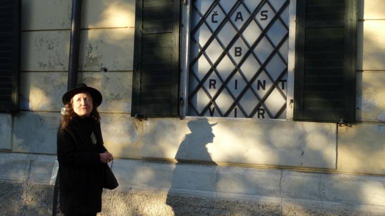 Gola beseda brez konteksta in interpretacij