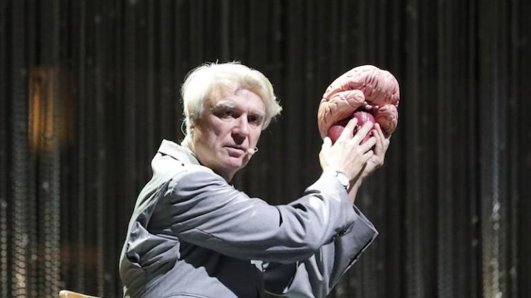 David Byrne v velikem slogu sklenil glasbeni teden