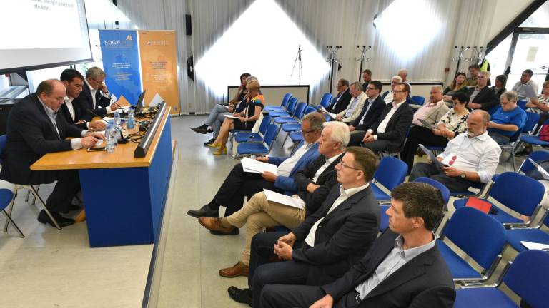 &raquo;Ključ je v sodelovanju in konstruktivni kritiki&laquo;