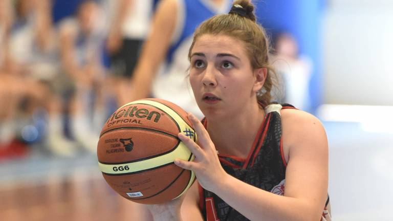 Anna Turel za Italijo