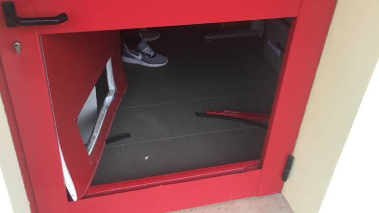 Nov vlom v bar in pisarno