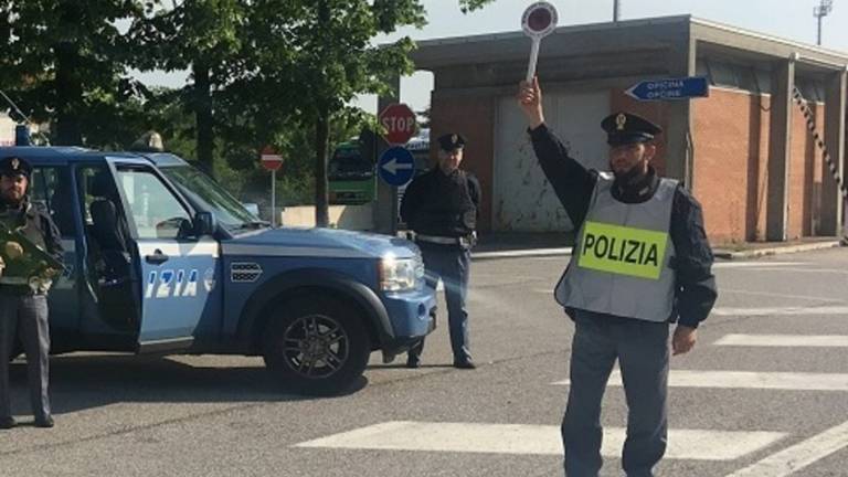 Poostren nadzor na državnih mejah