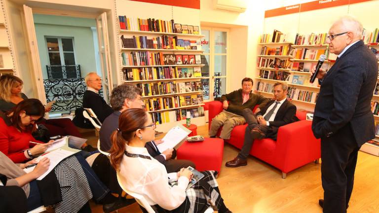 Na platnu se bo zvrstilo več kot 100 filmov