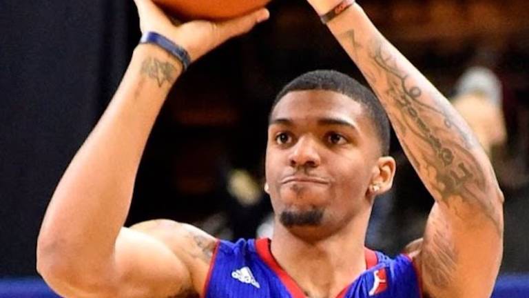 Alma najela ameri&scaron;kega branilca