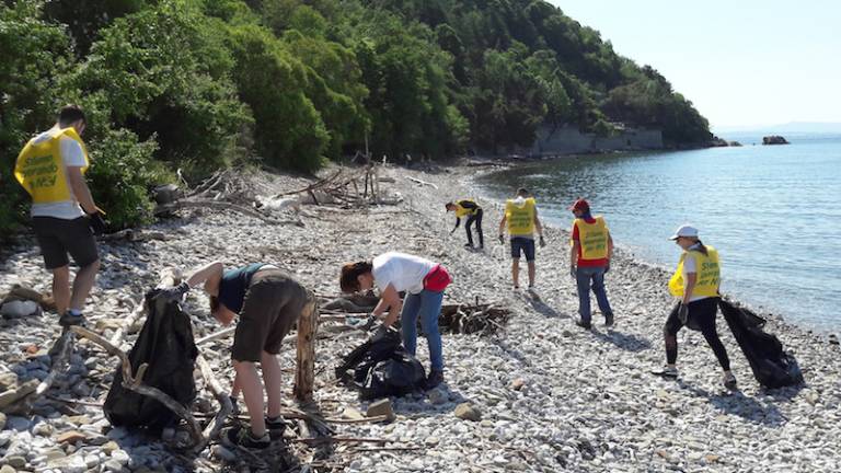 Srečanje o odpadkih na plažah