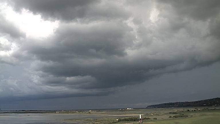 Pravi pogoji za nastanek močnej&scaron;ih neviht in nalivov