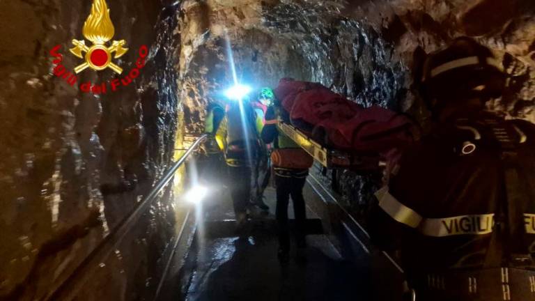 Reševali obiskovalko v Briškovski jami