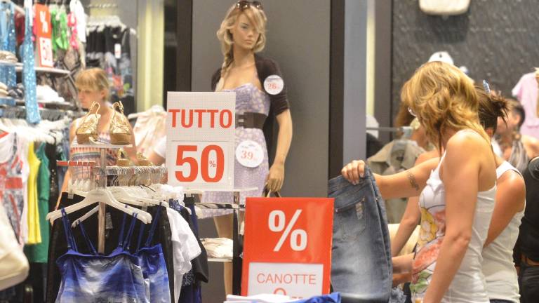 Trst se pripravlja na Noč razprodaj