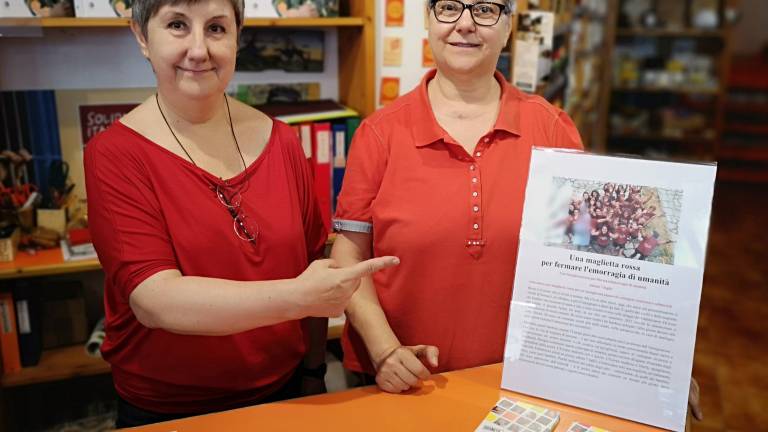 Rdeče majčke za solidarnost