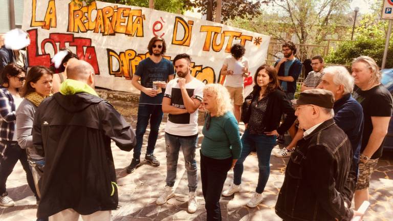 Prvomajski sprevod prekarnih delavcev