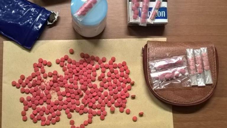 Prodajali in uživali yabo, &raquo;Hitlerjevo drogo&laquo;