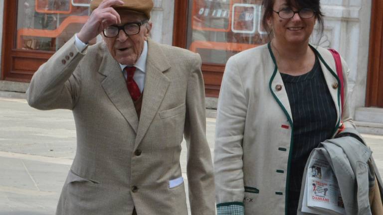 Pahor in Sgarbi za isto mizo