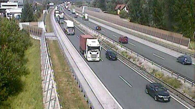 Desetkilometrski zastoj na primorski avtocesti