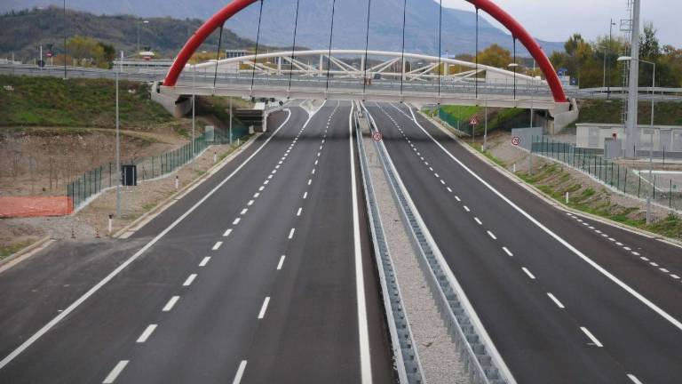 Avtocesta A34 dokončana